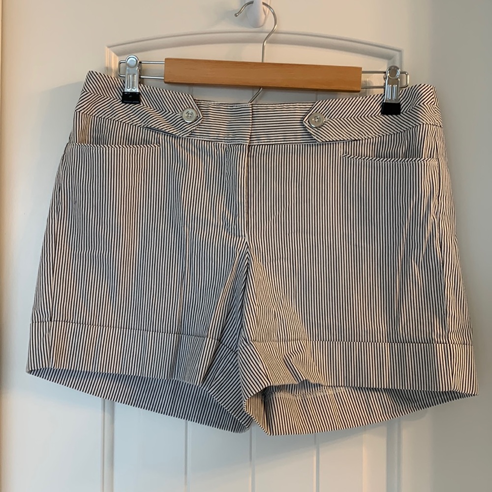 House black market shorts